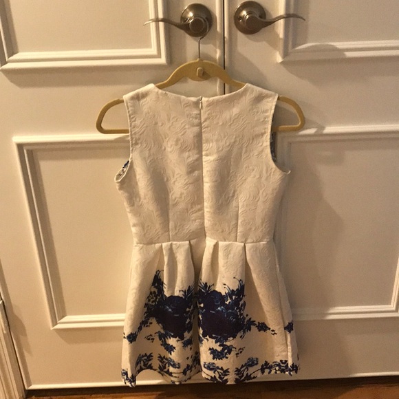 Cute summer dress wore for my rehearsal dinner - Picture 2 of 2